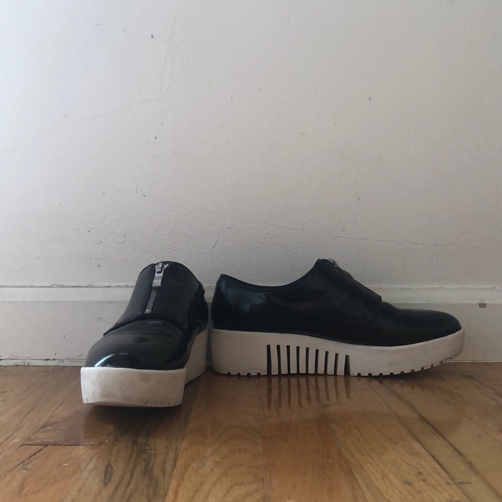 Opening Ceremony platforms